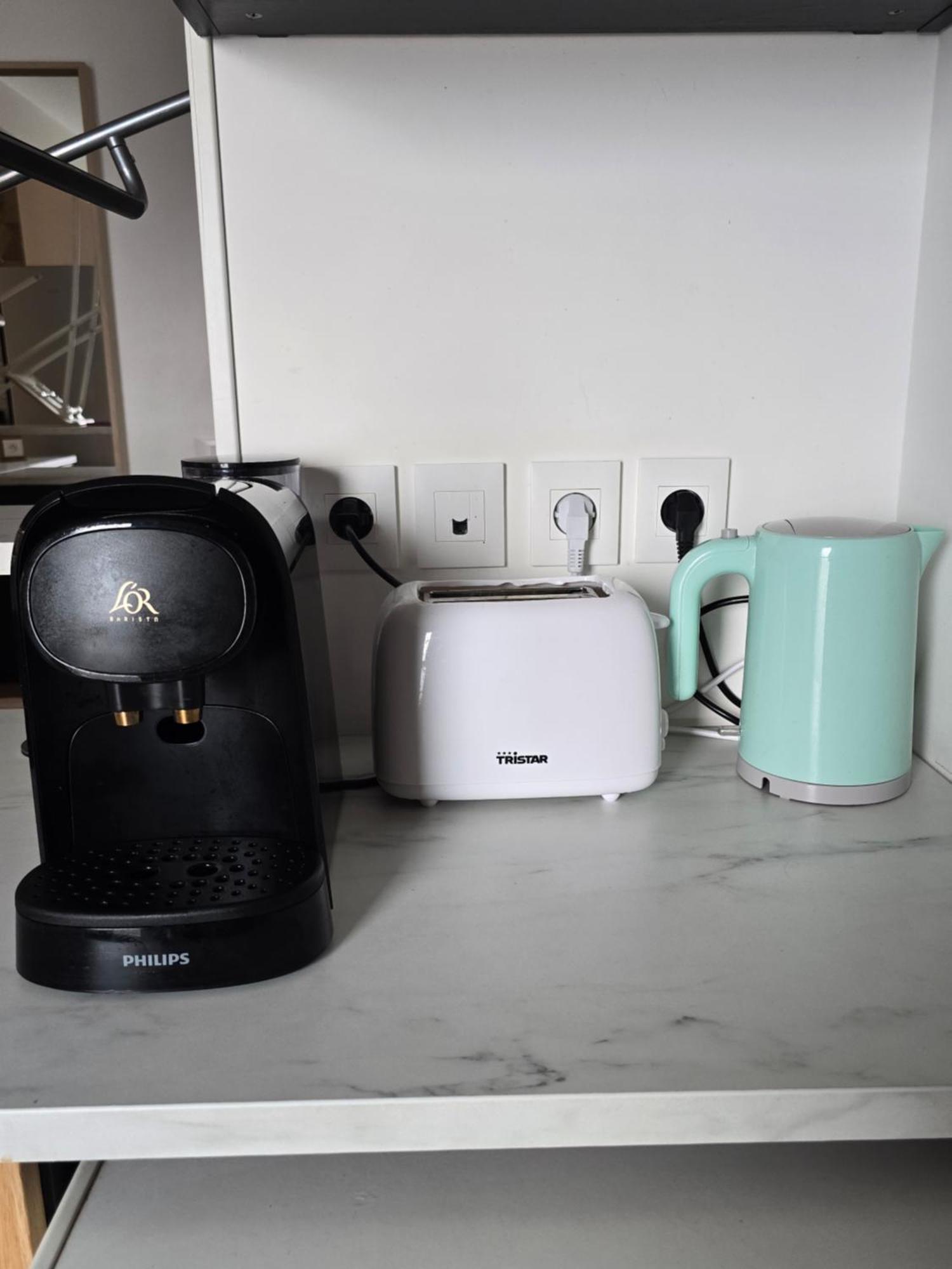 Appartement Rez De Chaussee Avec Parking Prive 올리언스 외부 사진