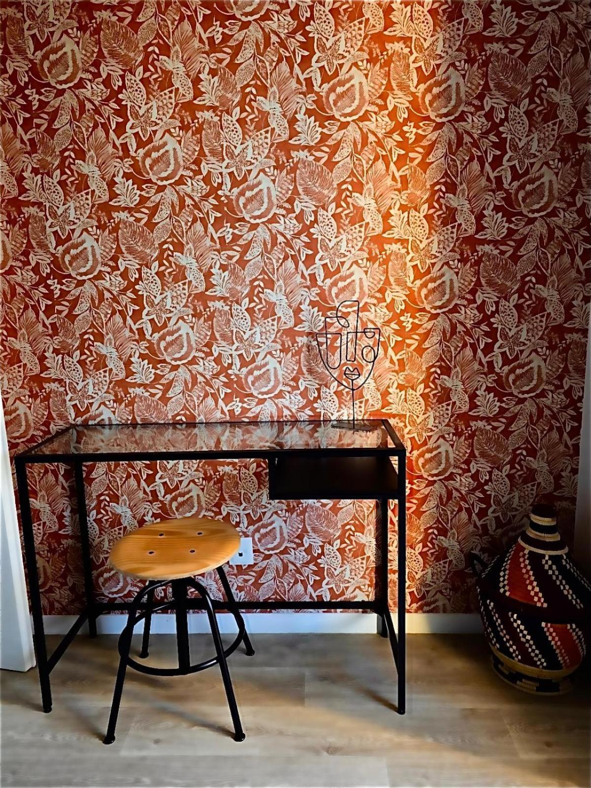 Appartement Rez De Chaussee Avec Parking Prive 올리언스 외부 사진